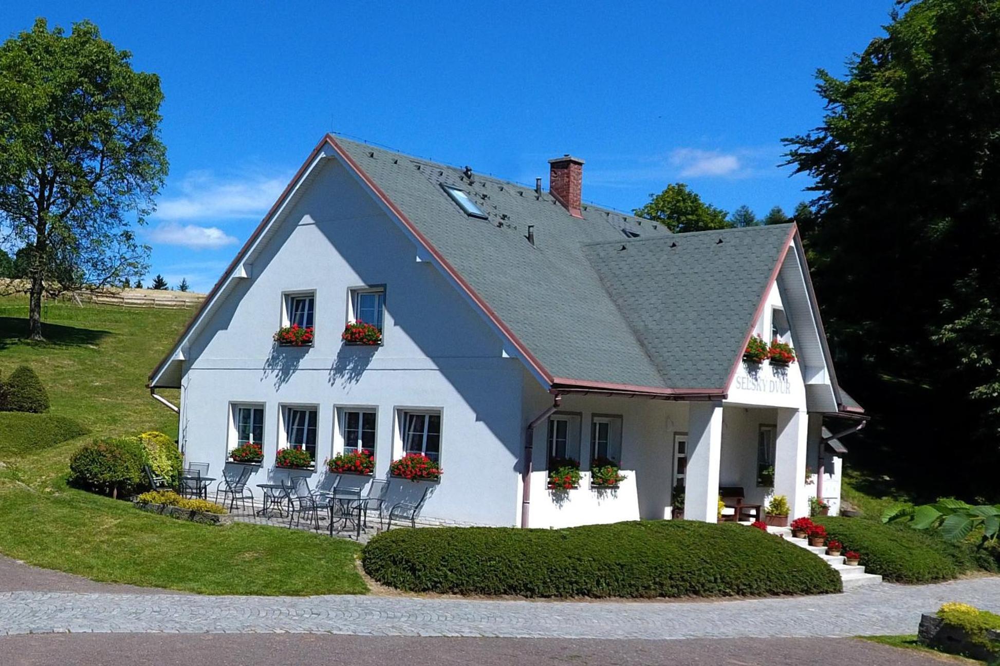 Selsky Dvur 1 Hotel Police nad Metuji Exterior photo